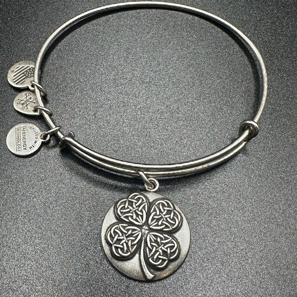 Alex & Ani four leaf clover bracelet silver tone prosperity blessing fortune - Picture 1 of 2